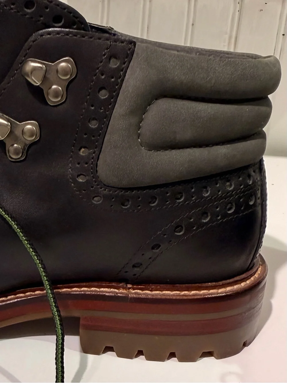 Johnston & Murphy Karnes 1850 Black Leather Lace-Up Boots